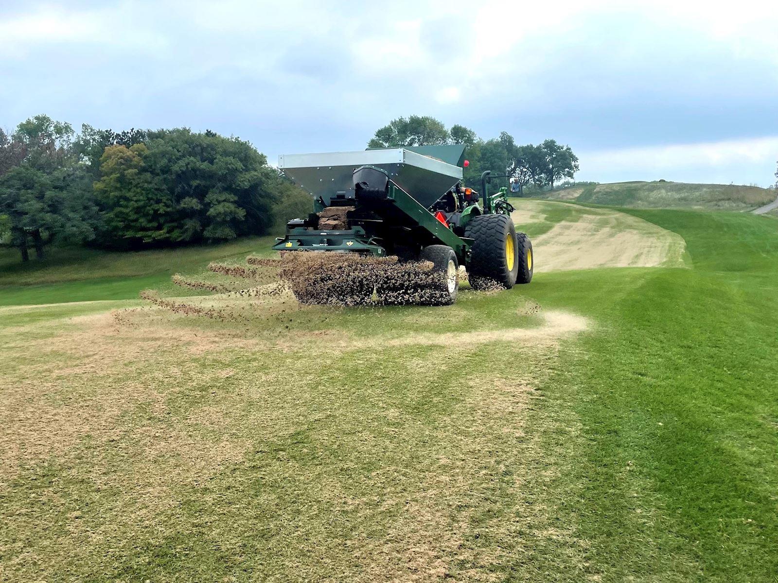 CR-20 Large Area Topdresser & Material Handler