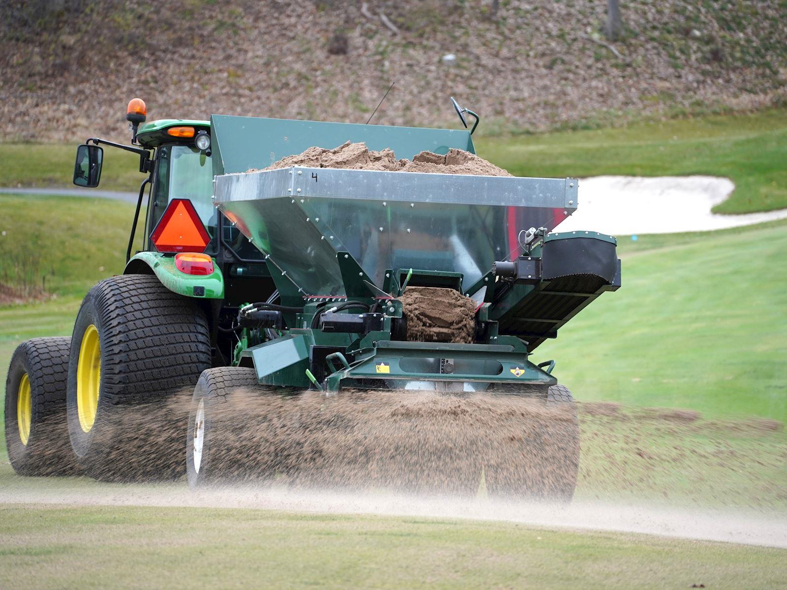 CR-20 Large Area Topdresser & Material Handler