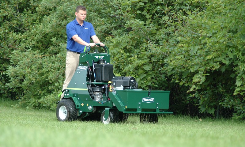 Professional Landscaping Aerators - TurnAer XT8 Riding Aerator - Turfco